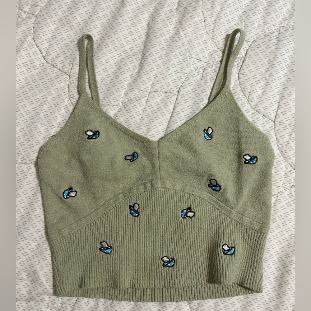 LA hearts sweater tank